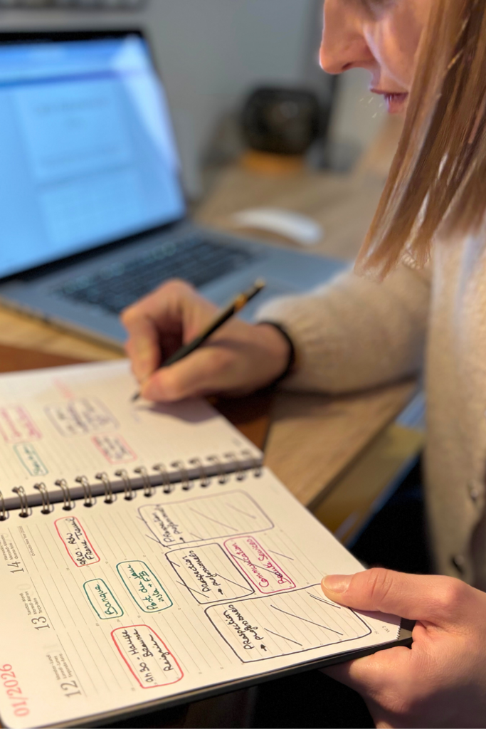 camille-levet-administratif